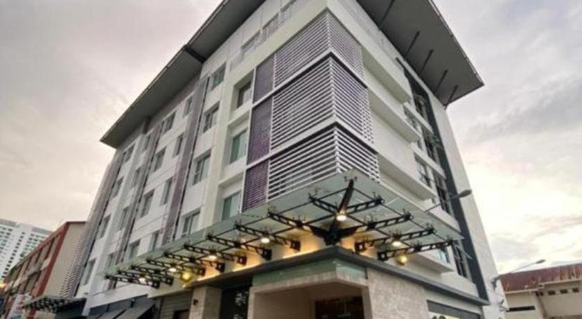 Kemena View Hotel Kuching Exterior photo